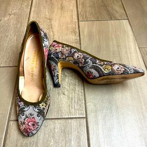 1960’s Joseph LaRose Exquisite Footwear, Tapestry Heels, pumps VTG Size 7 WW